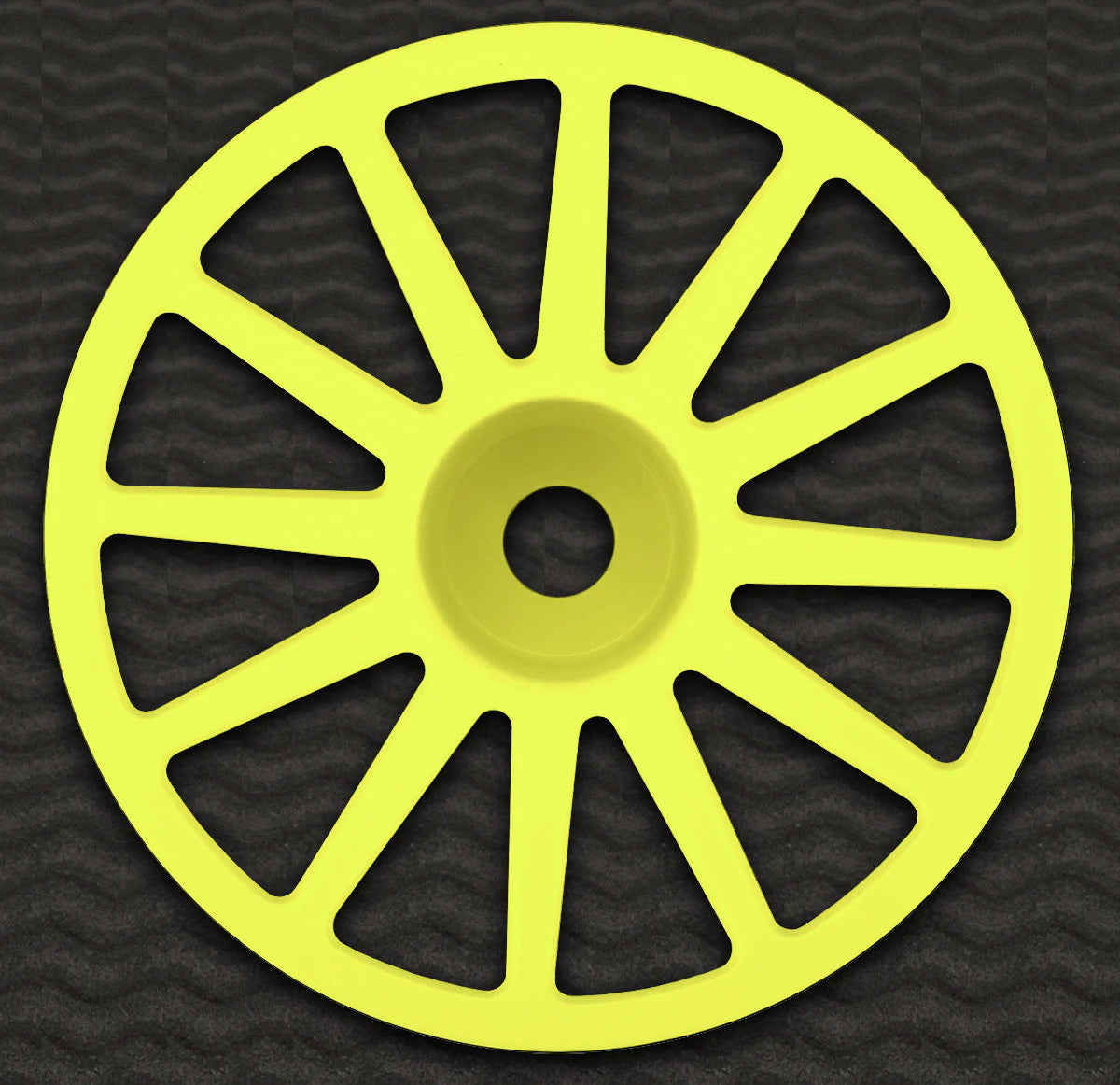 PROLINE 2691-02 40 Series Wabash 17mm Hex Wheel Yellow