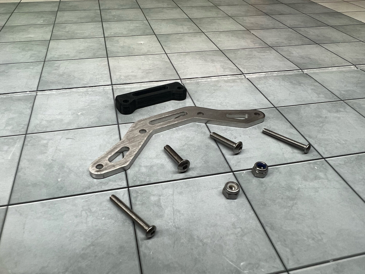 Element Enduro: Axle Stiffener Truss (Rear)