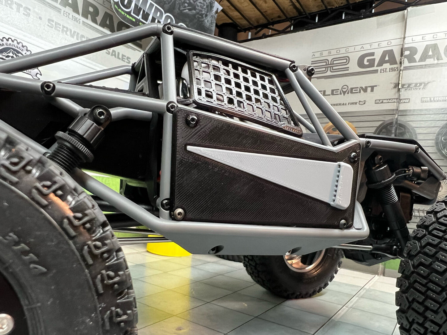UTB18: Body Panel Set (Single Color)
