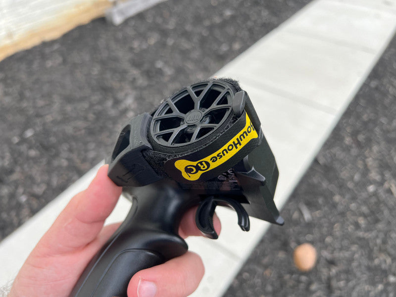 BowHouse RC: Thumb thumb! Thumb drive for any radio. - RC Addict