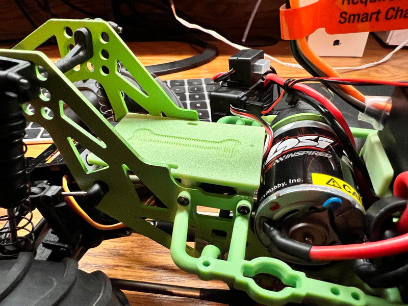 BowHouse RC: Low CG Battery and Electronics Trays for Losi MINI LMT - RC Addict