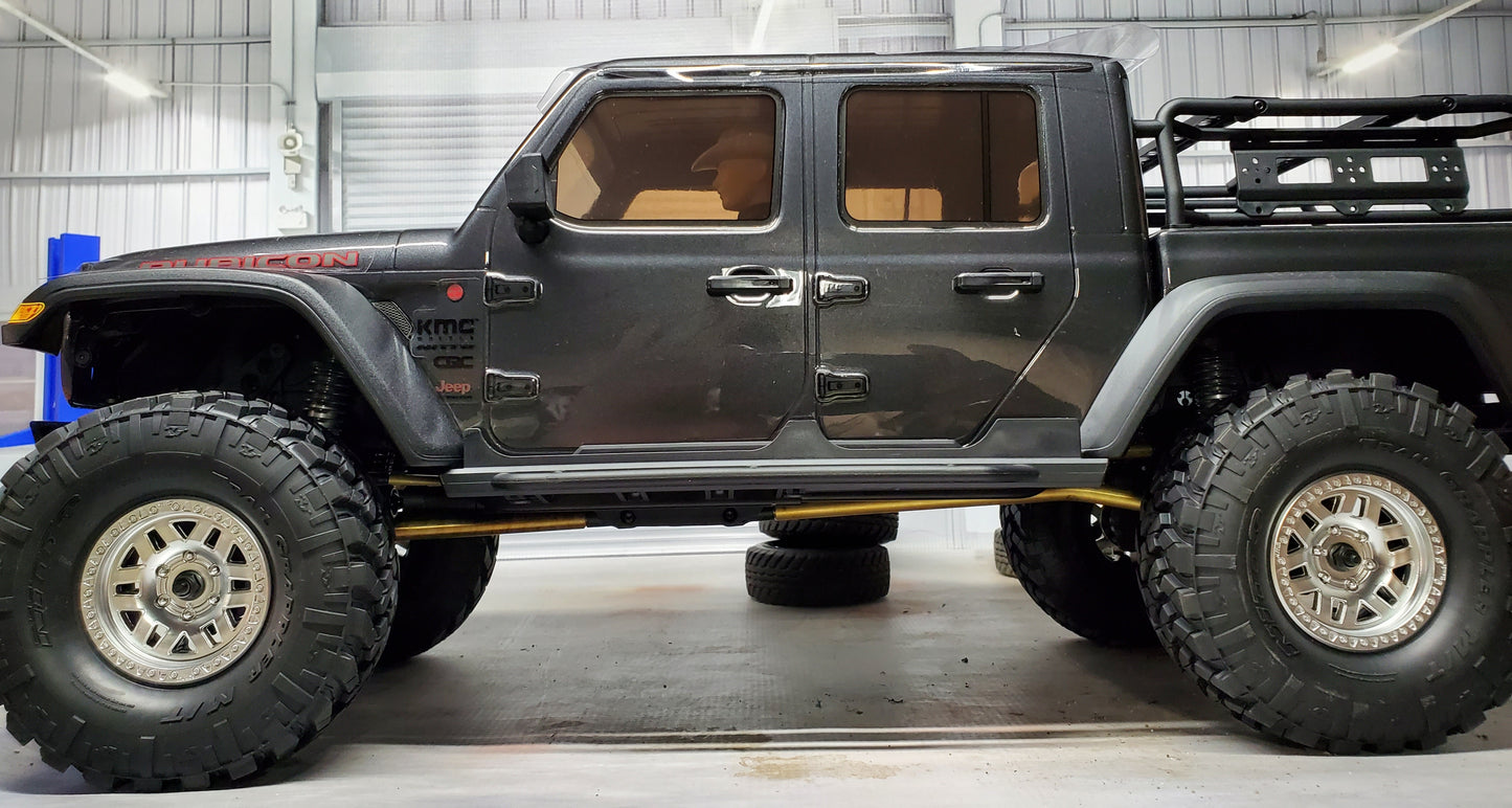 Axial Gladiator 13.9 (353mm) wheelbase High Clearance Rear  - Delrin/Chubby Combo -door view