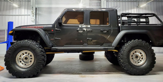 Axial Gladiator 13.9 (353mm) wheelbase High Clearance Rear  - Delrin/Chubby Combo - side view