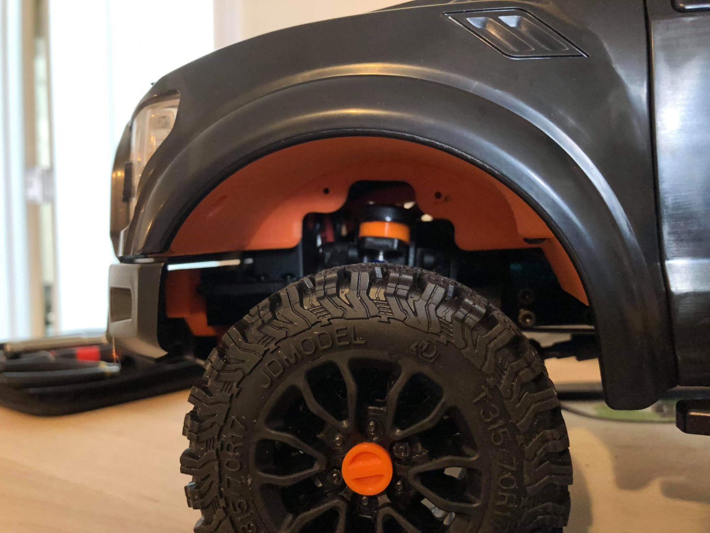 RC4WD / JD Models Hero Desert Runner Truck: Front fenders
