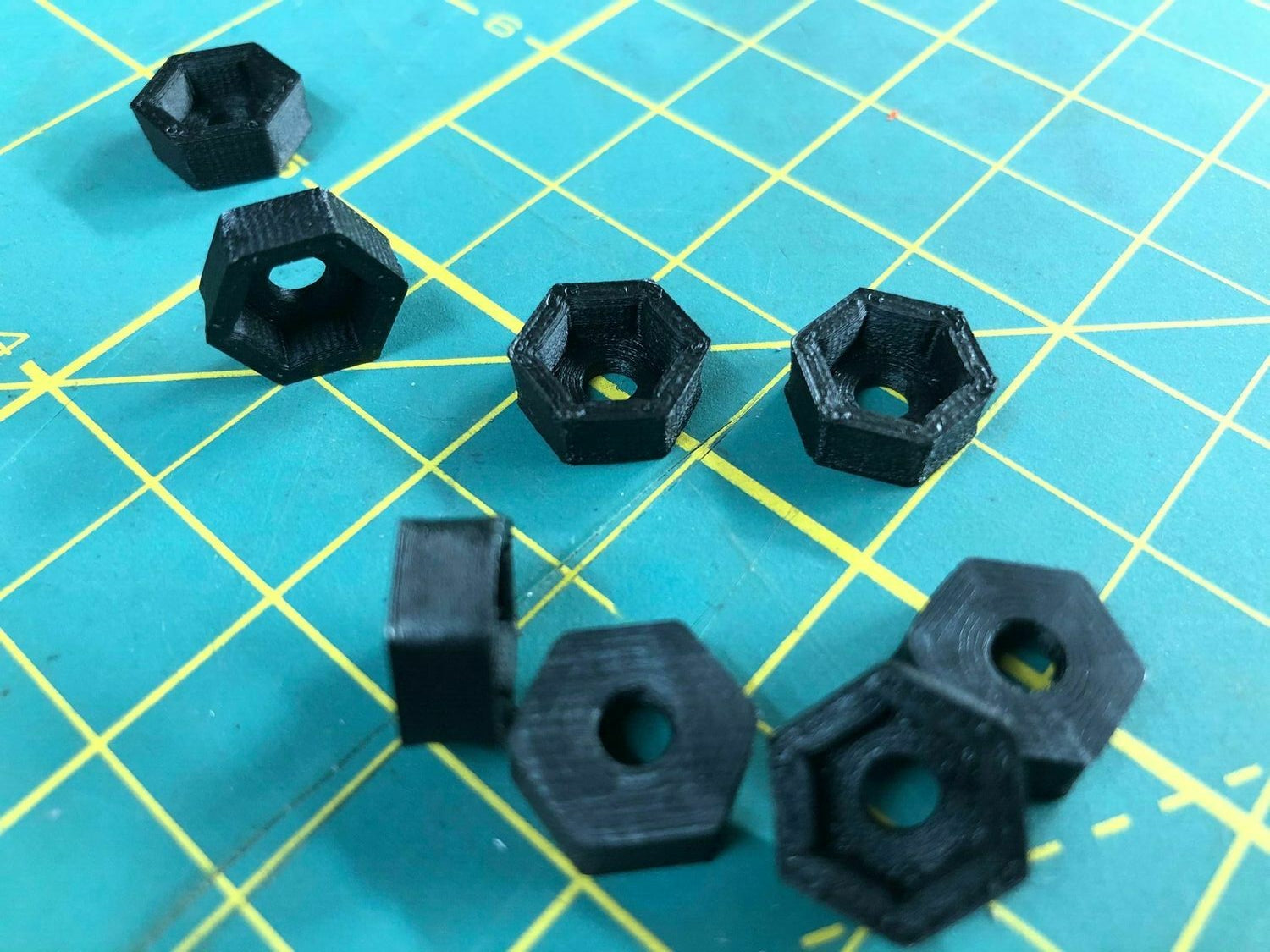 Losi Mini-T 2.0 & Mini-B: Hex Adapter (8 to 12mm)