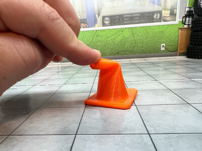 Scale Item (Road Cone: Set of 4 - Flexible)