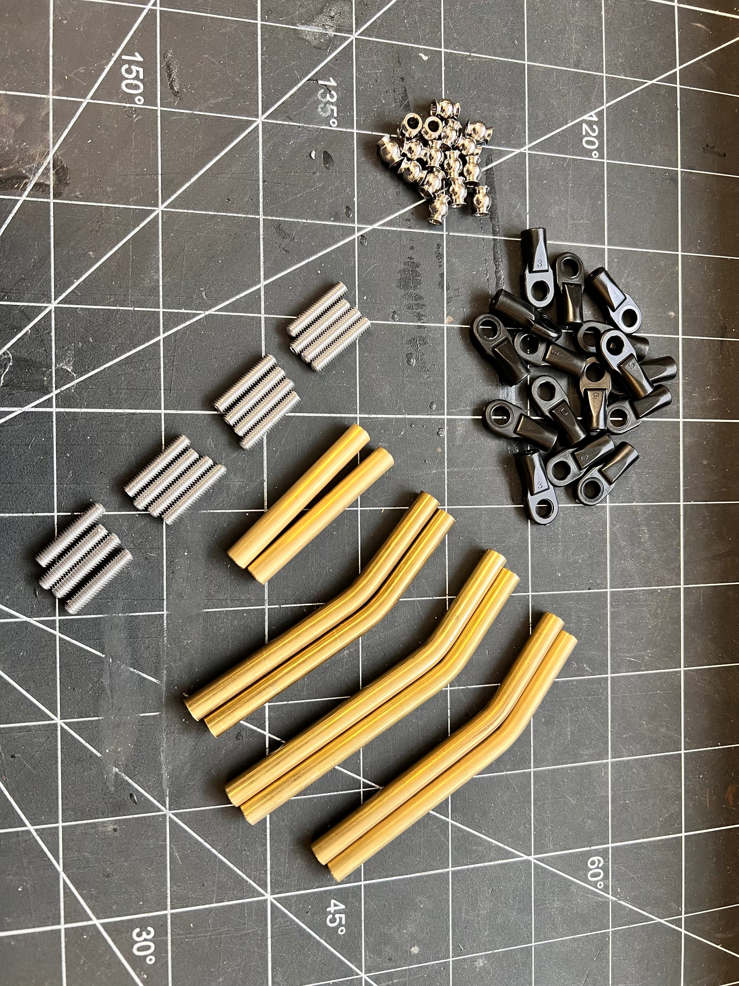 TRX-4 12.3" (313mm) Wheelbase - High Clearance Brass Kit D-Links