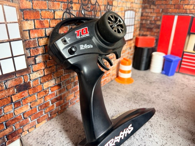 *** Consignment*** Traxxas 2wd Slash RTR Blue (Brushed) RC Addict