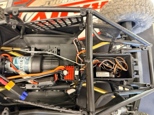 AXP8 Axial Gilamon Fuel Cell (Receiver Box) Spare Time Hobbies
