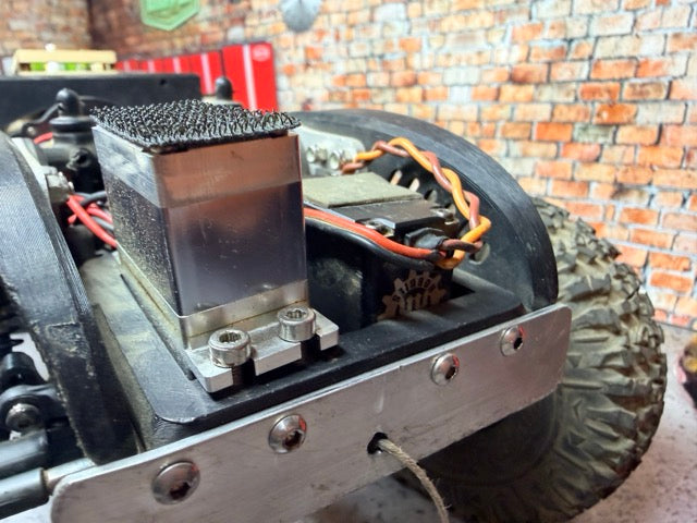 *** Used *** Class 2 Custom Crawler RC Addict