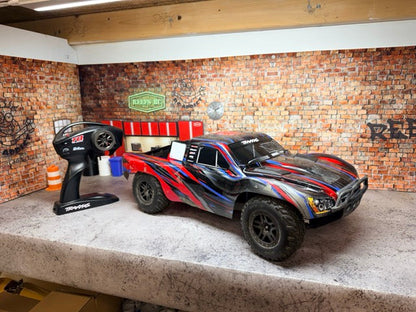 *** Used *** Traxxas SLASH 4x4 ARTR RC Addict