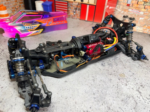 ***USED*** Team Associated B64D - ARTR RC Addict