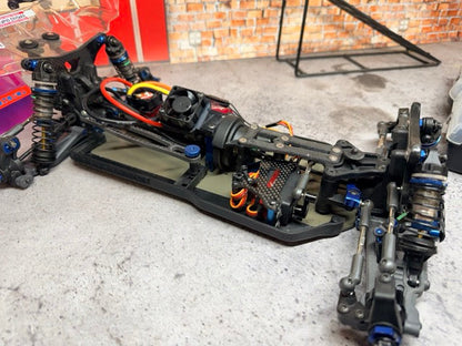 ***USED*** Team Associated B64D - ARTR RC Addict