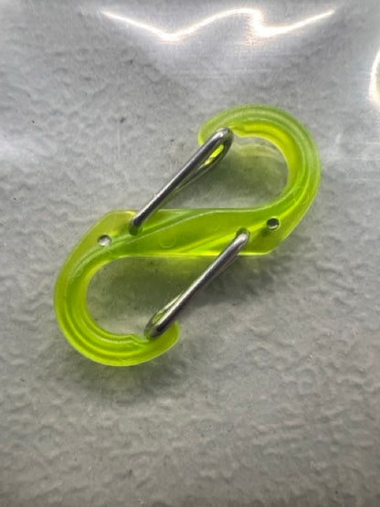 Scale Plastic S clip