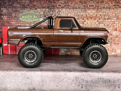 *** Pre-Owned *** Traxxas TRX4 High Trail F150, Brown (Shelf Queen)