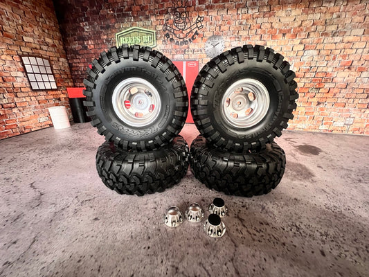 Traxxas Wheels and Tires from a TRX4 High Trail