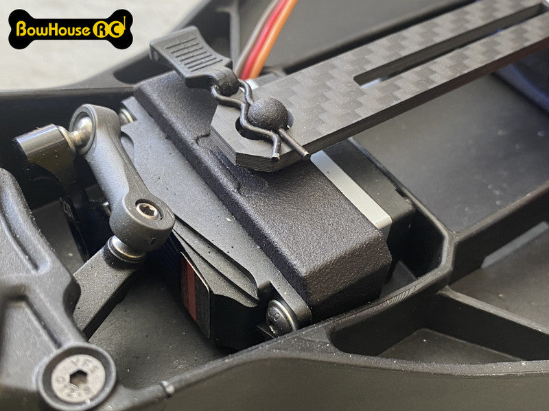 BowHouse RC: Carbon Fiber Battery Tie-Down for Associated DR10