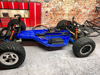*** USED *** Traxxas Slashed 2WD, LCG Chassis, Upgrades, RTR