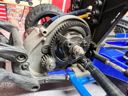 *** USED *** Traxxas Slashed 2WD, LCG Chassis, Upgrades, RTR