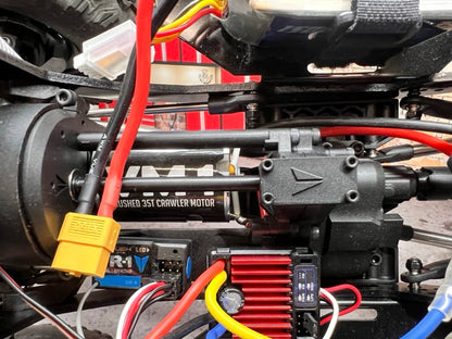 *** USED *** Vanquish Stance RTR (Blue)