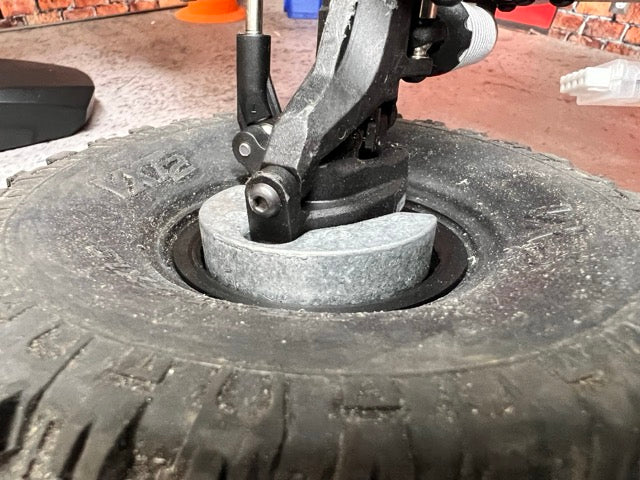 *** USED *** Vanquish Stance RTR (Blue)