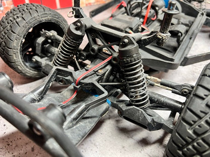 *** USED *** Team Associated Pro4 SC10 1/10 4WD RTR