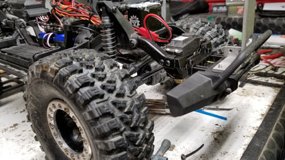 Traxxas TRX4: Servo Winch Mount - Square Mount Bumper