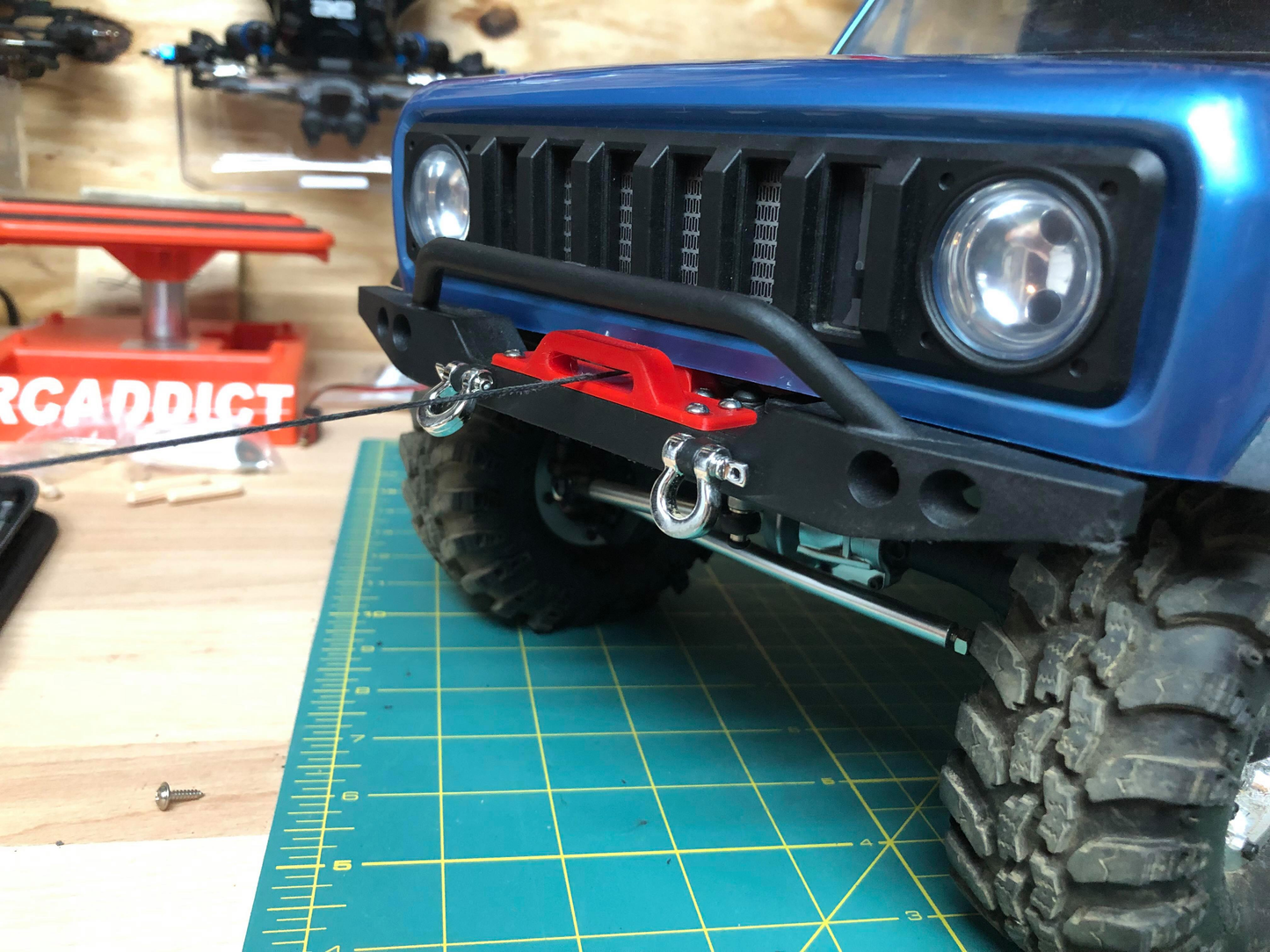 Redcat Gen8: Scout II Internal Spool Servo Winch Mount