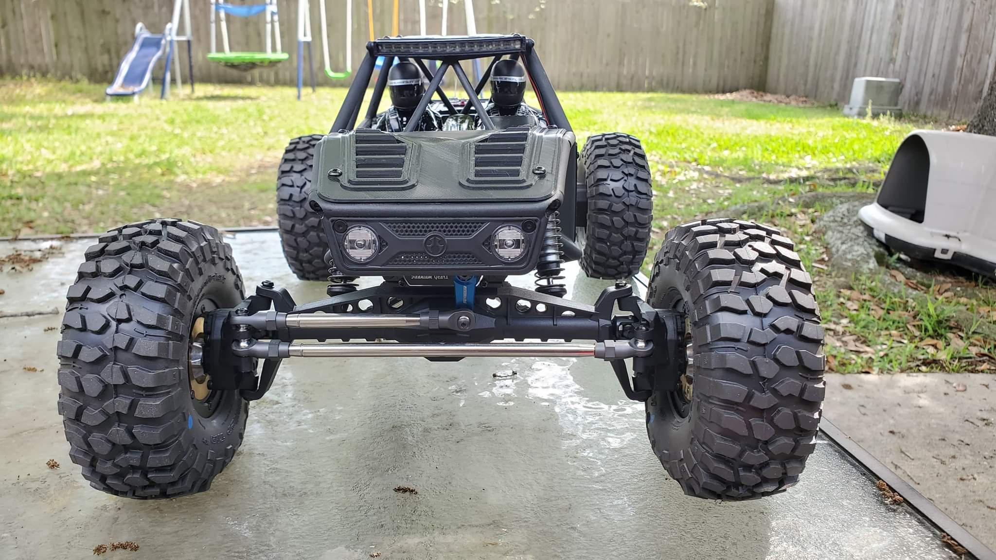 Axial Capra: 3d Printed Body Panels