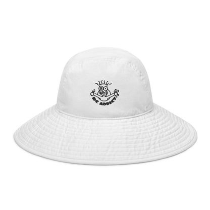 Wide brim bucket hat